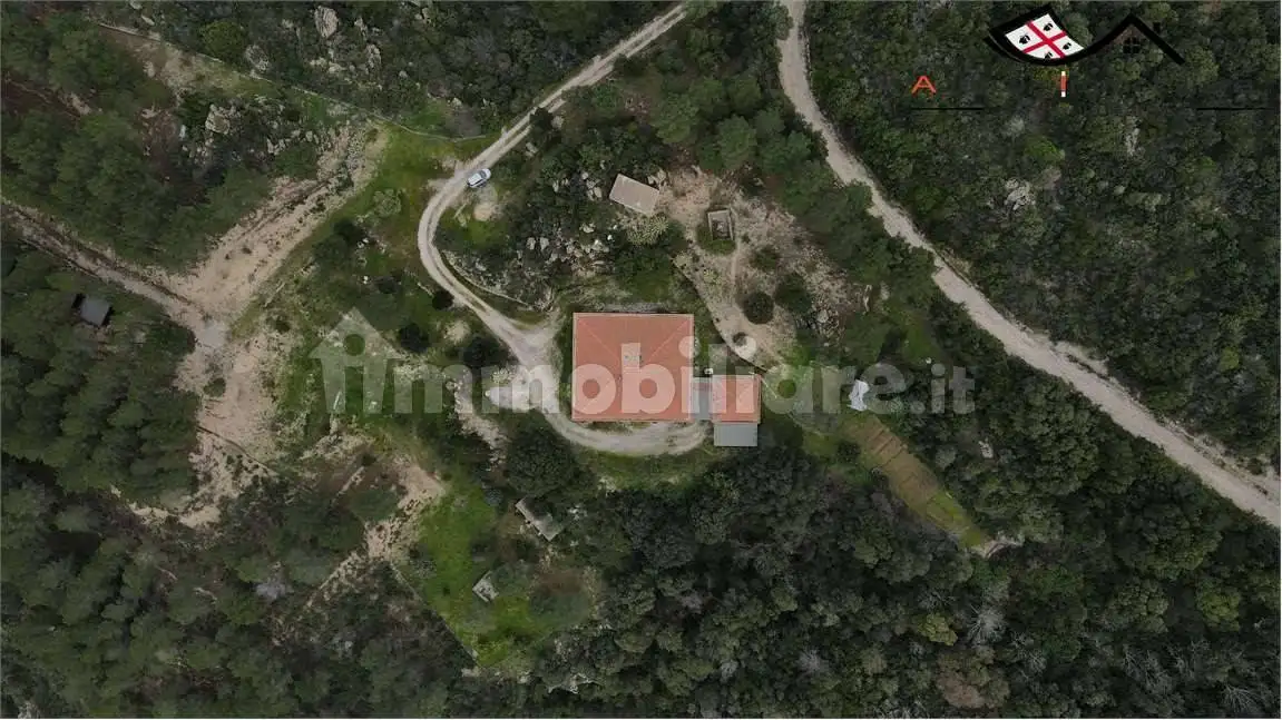 Terratetto unifamiliare 260 m², ottimo stato, Dorgali - foto 3