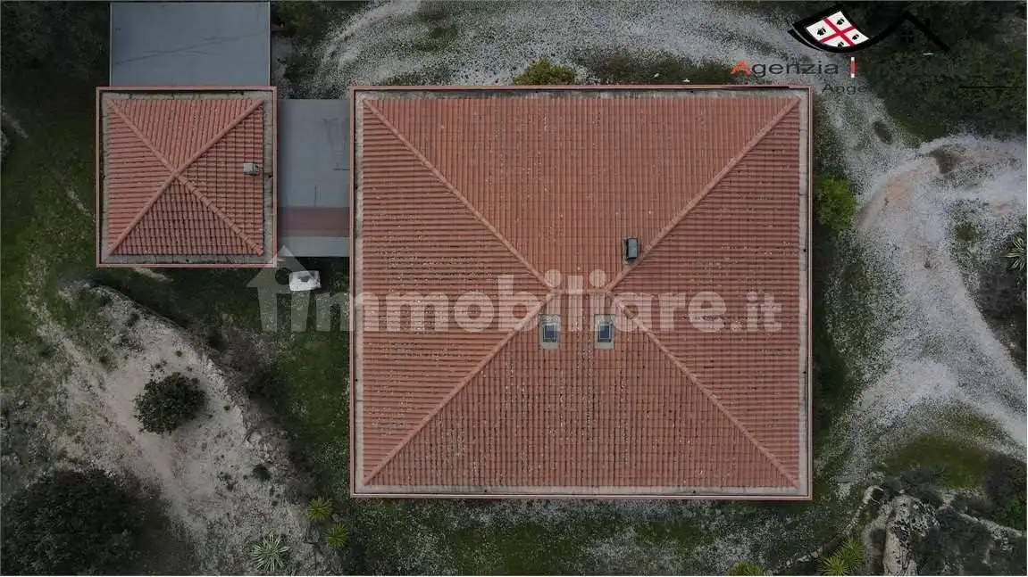 Terratetto unifamiliare 260 m², ottimo stato, Dorgali - foto 5