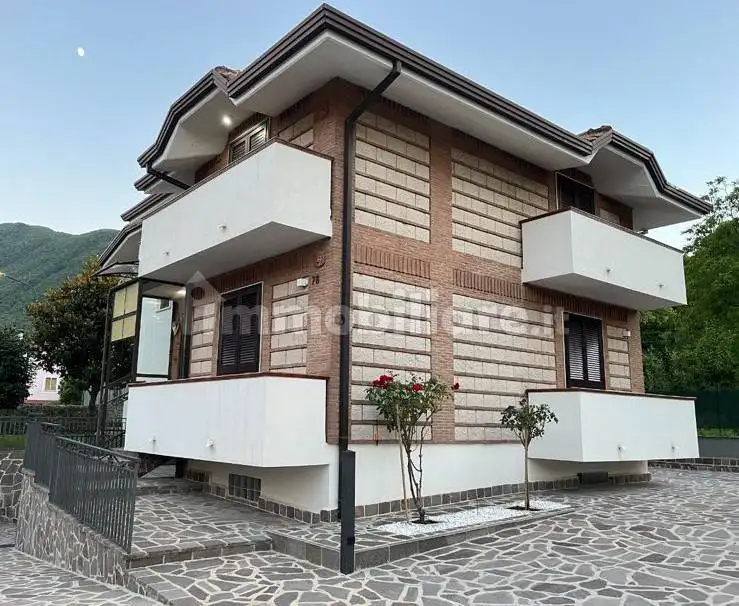 Villa in vendita a Serino