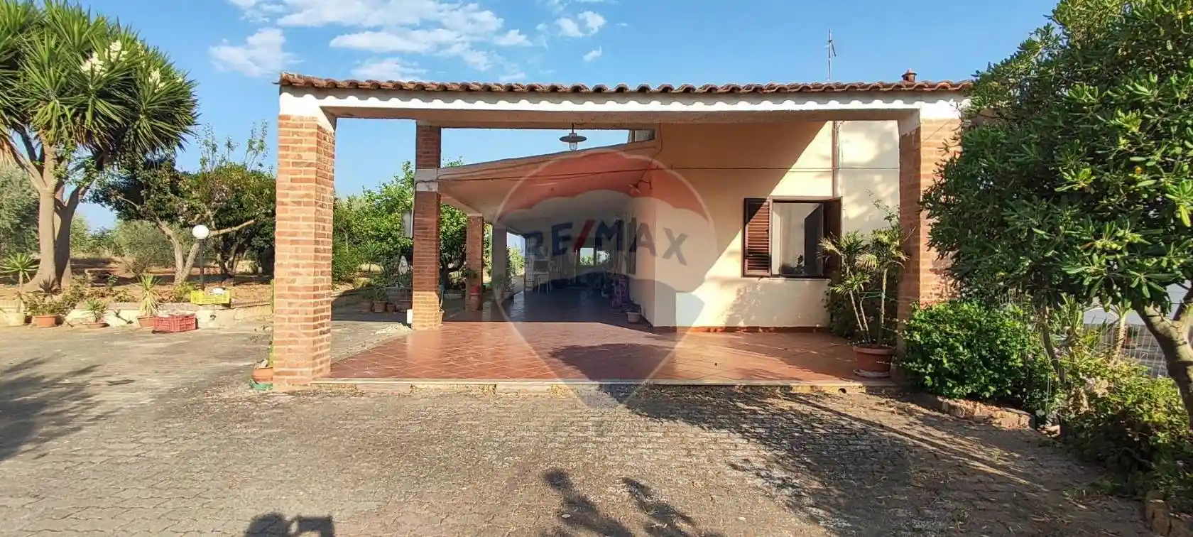 Villa in vendita a Caltagirone