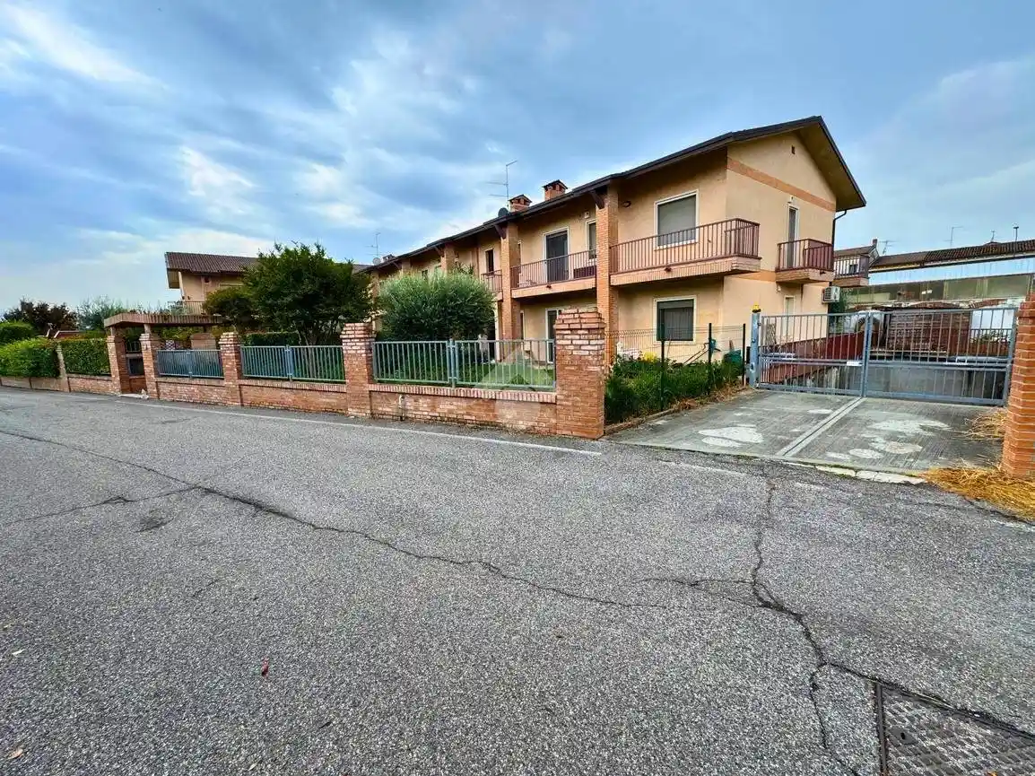 Appartamento via Margherita 1, Centro, Caldiero - foto 2