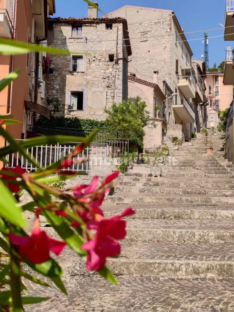 Palazzo - Edificio in vendita a Vallecorsa