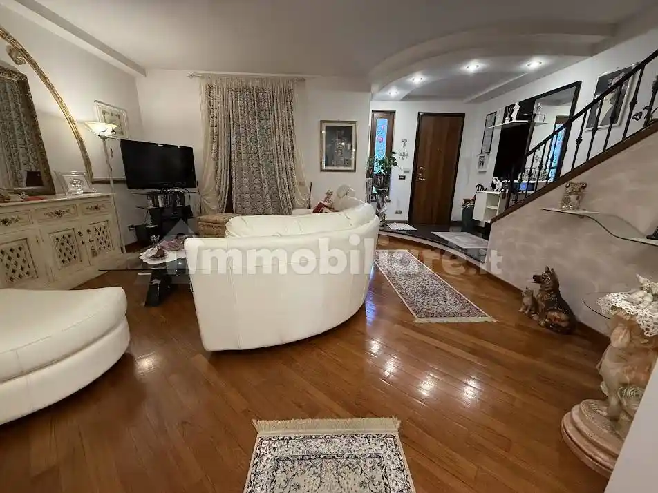 Villa a schiera via Ofelia Giugni 12, Villa Fiorita, Prato - foto 3