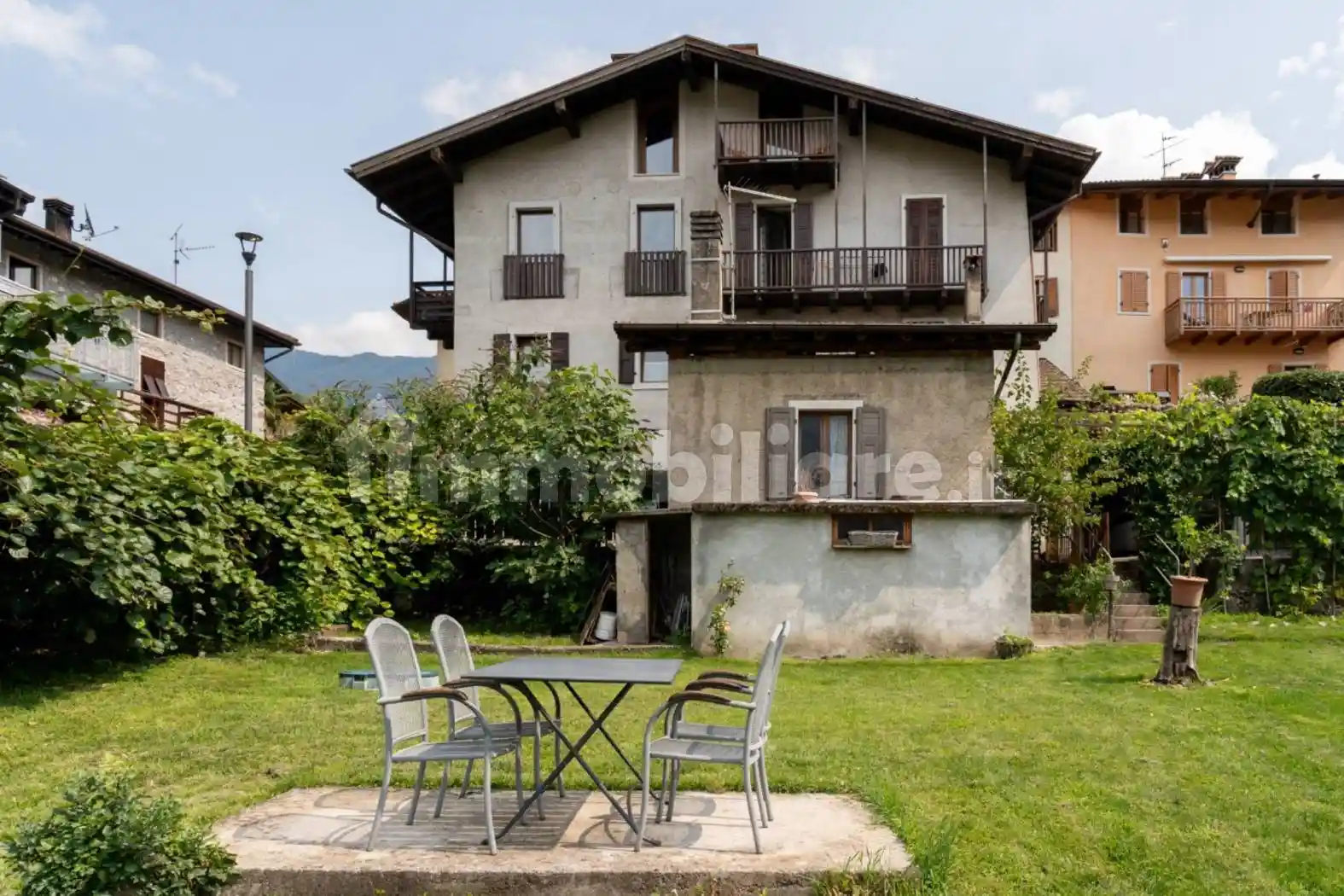 Quadrilocale buono stato, su più livelli, Drena - foto 2