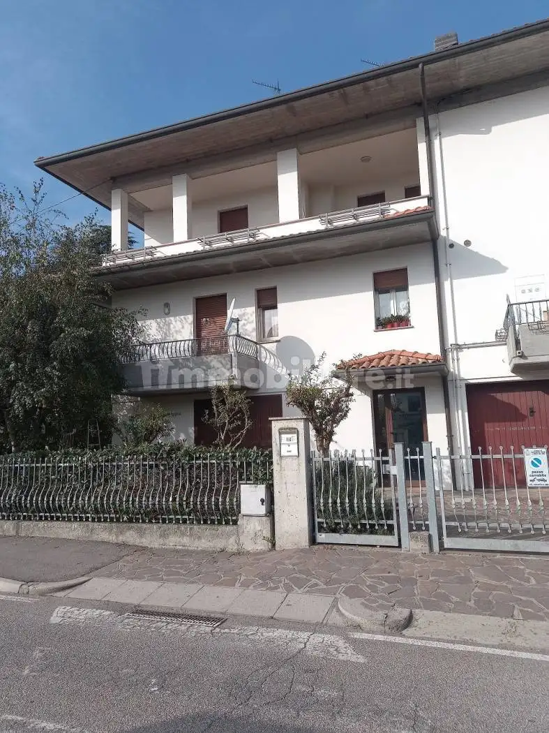 Villa in vendita a Castrocaro Terme e Terra del Sole