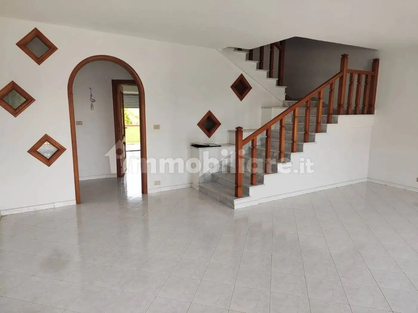 Villa in vendita a Sparanise