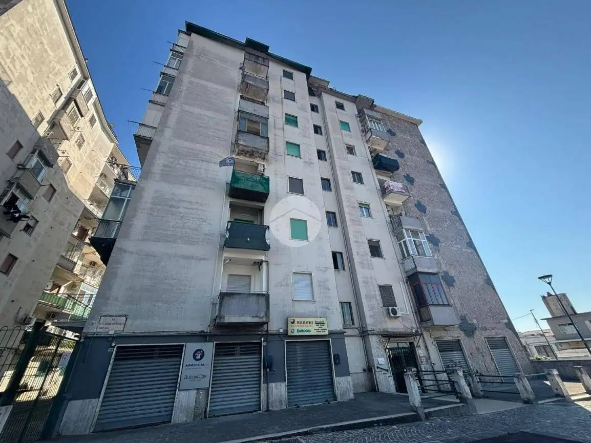 Appartamento in vendita a Napoli