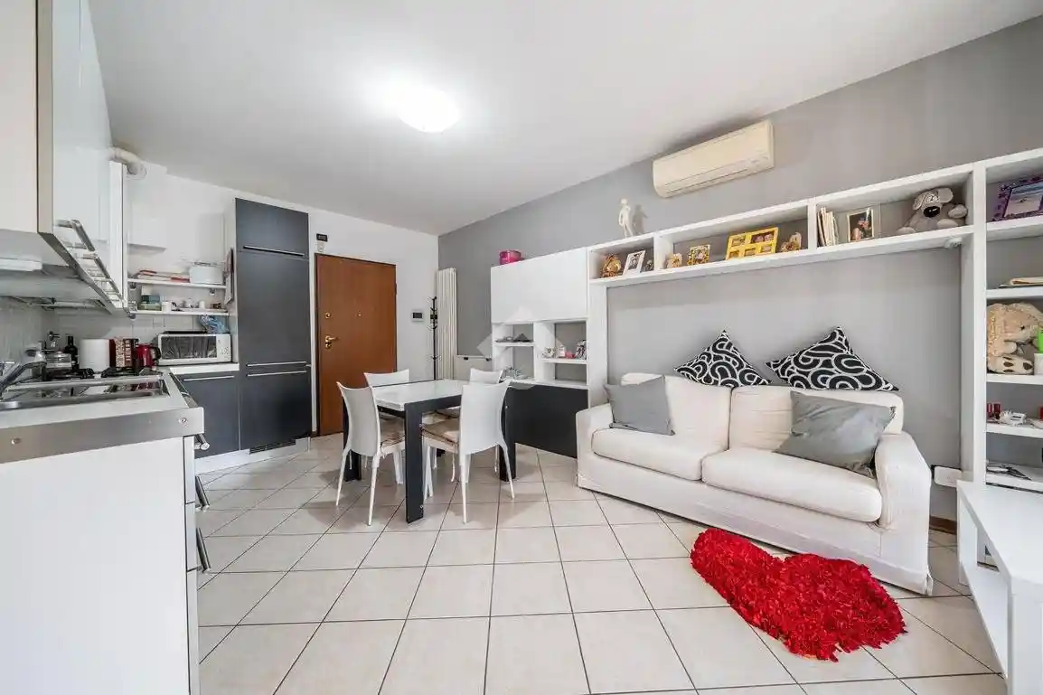 Bilocale Appartamento via SAN BARTOLOMEO 6, San Bartolomeo, Reggio Emilia - foto 3