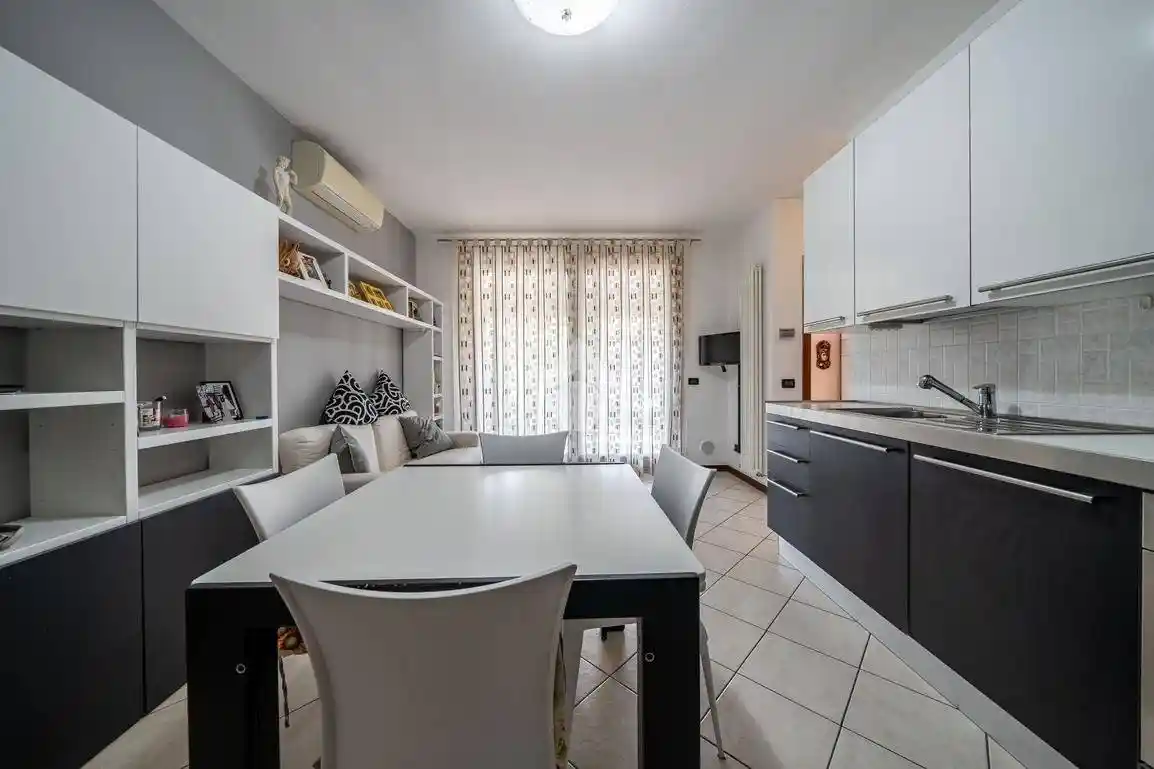 Bilocale Appartamento via SAN BARTOLOMEO 6, San Bartolomeo, Reggio Emilia - foto 5