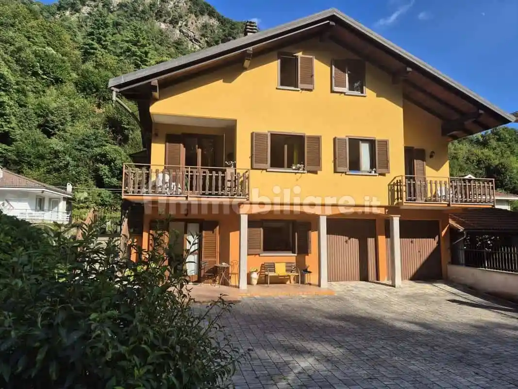 Villa unifamiliare, ottimo stato, 225 m², Centro, Varallo - foto 3