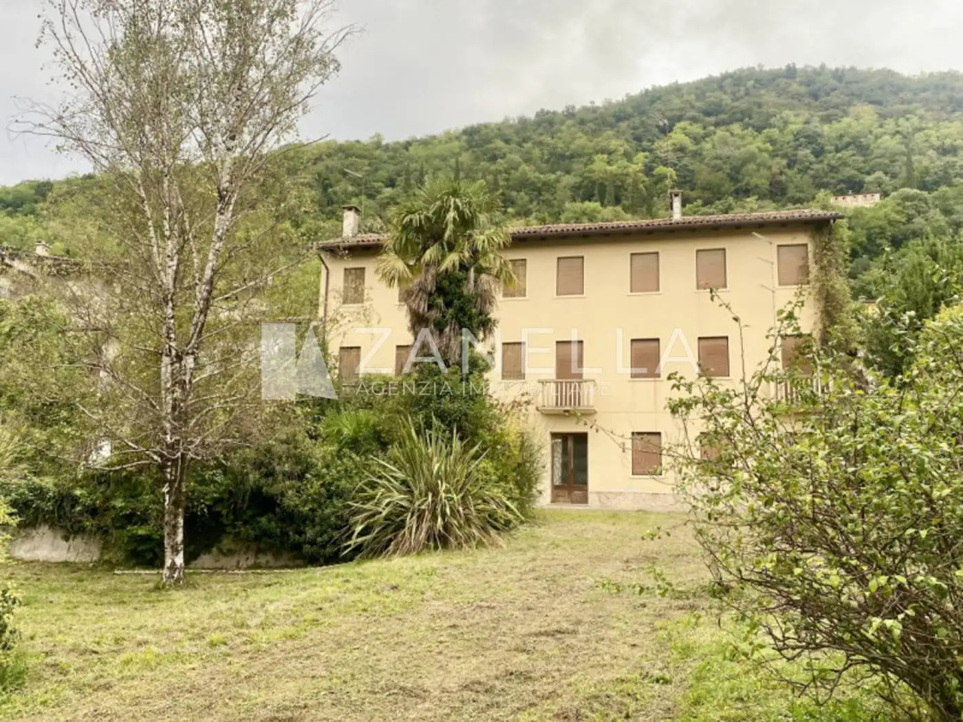 Villa in vendita a Valdobbiadene