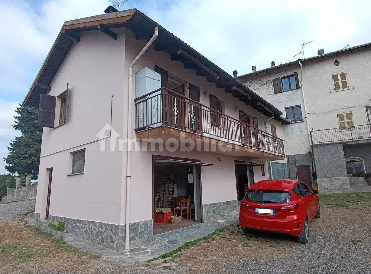 Villa in vendita a Cremolino