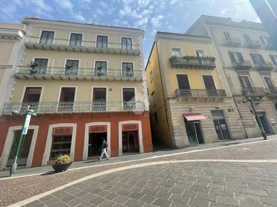 Appartamento via Erik Mutarelli 5, Centro Storico, Benevento - foto 4