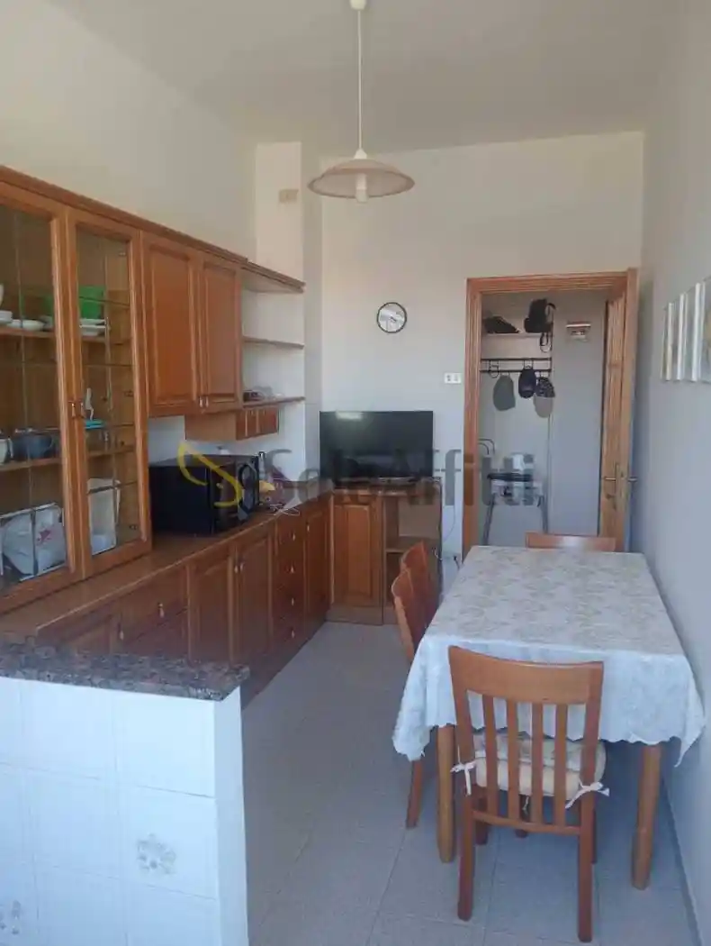 Quadrilocale buono stato, secondo piano, Collemarino, Ancona - foto 2