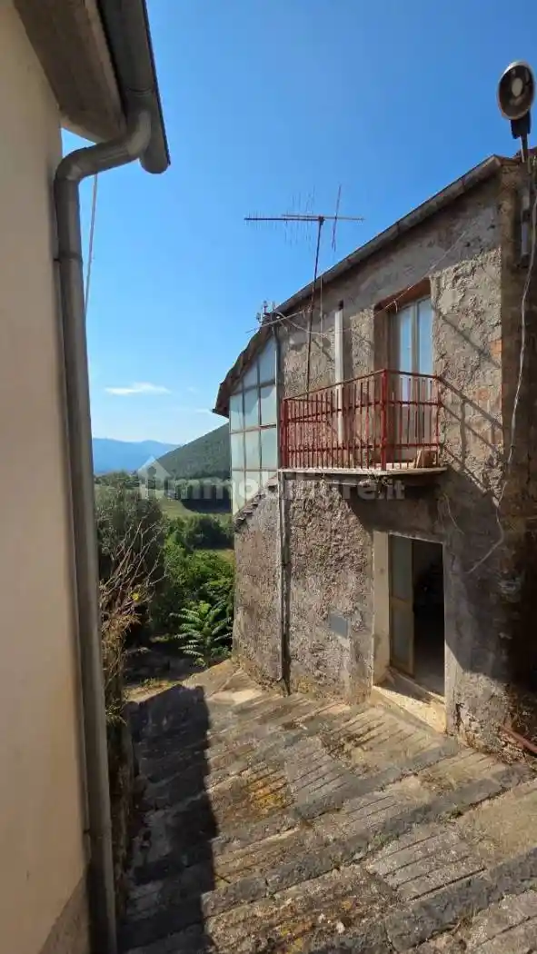 Appartamento in vendita a Colli a Volturno