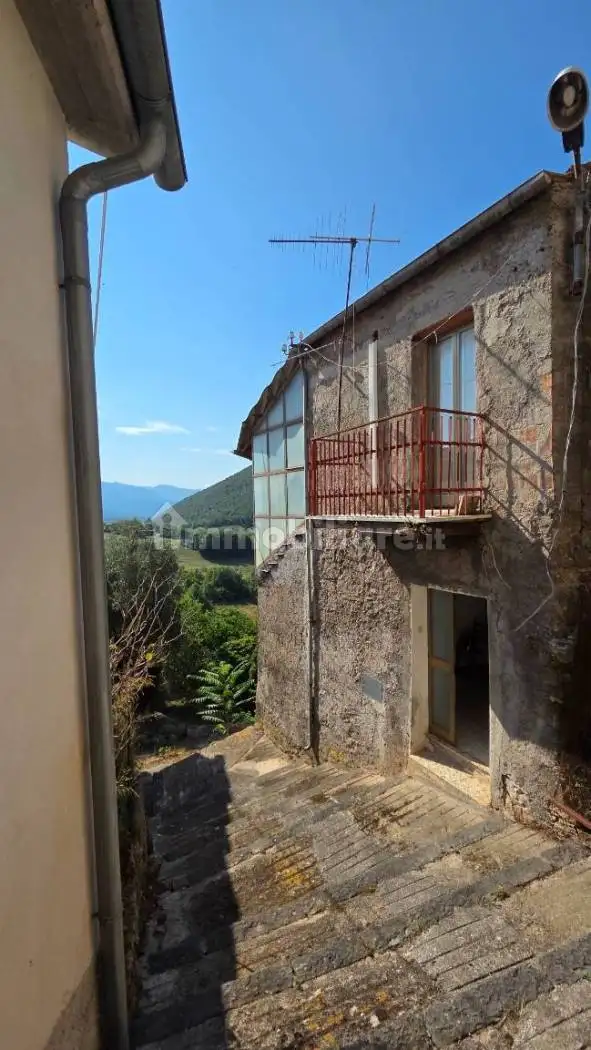 Appartamento in vendita a Colli a Volturno