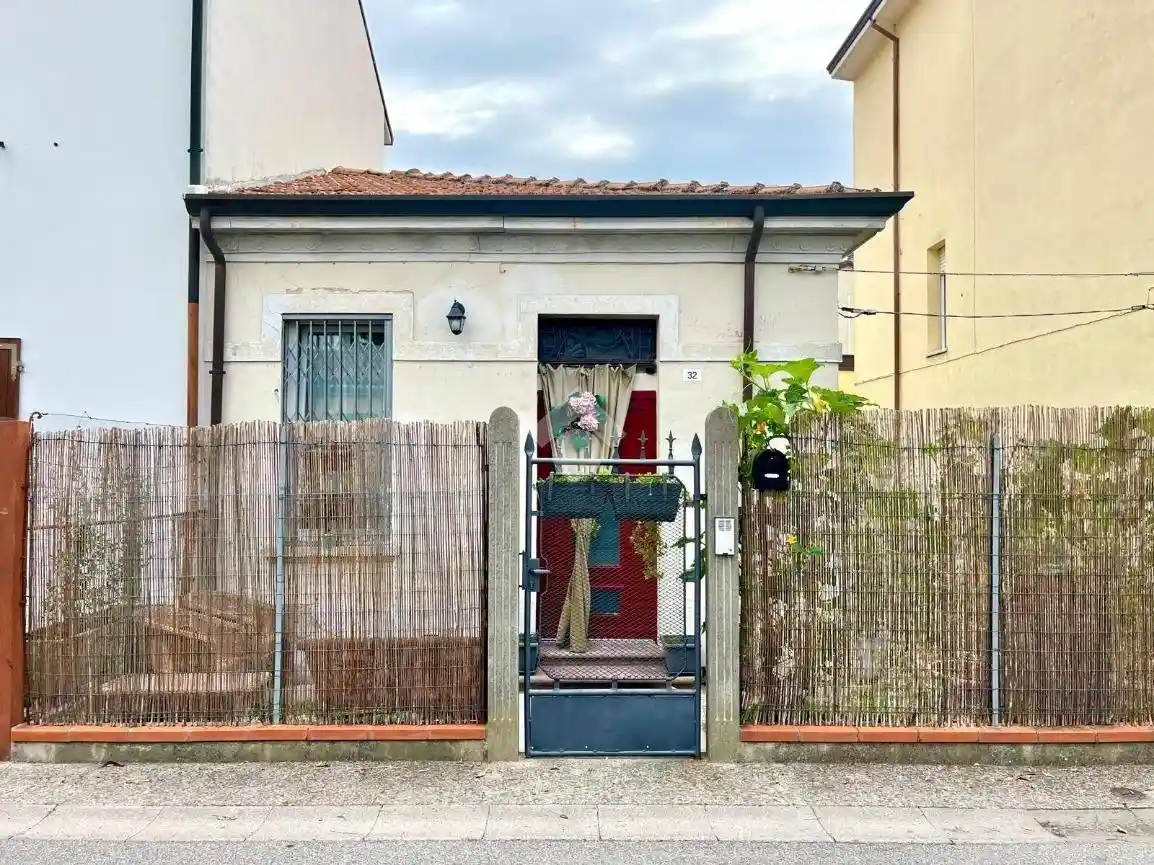 Casa indipendente in vendita a Ravenna