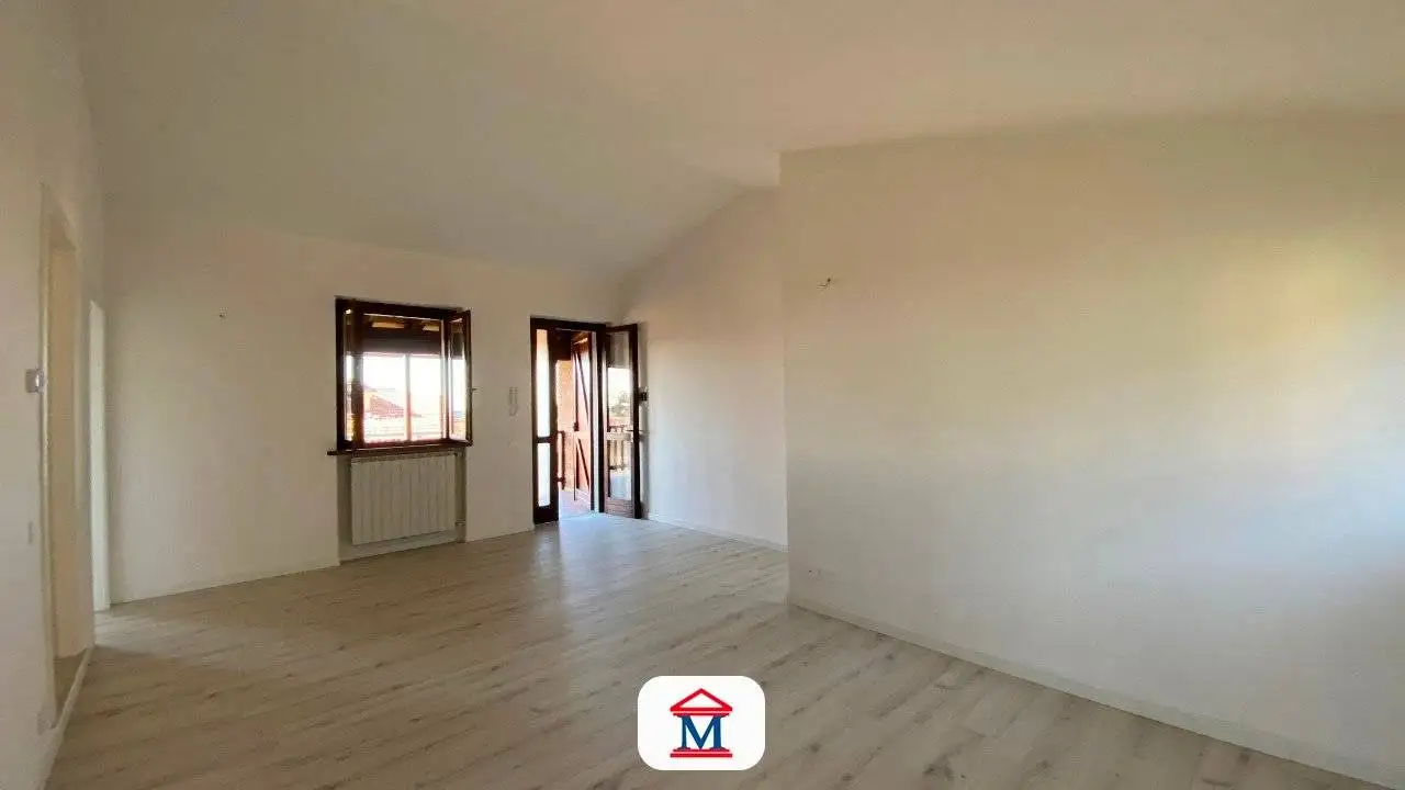 Appartamento in affitto a Castelli Calepio