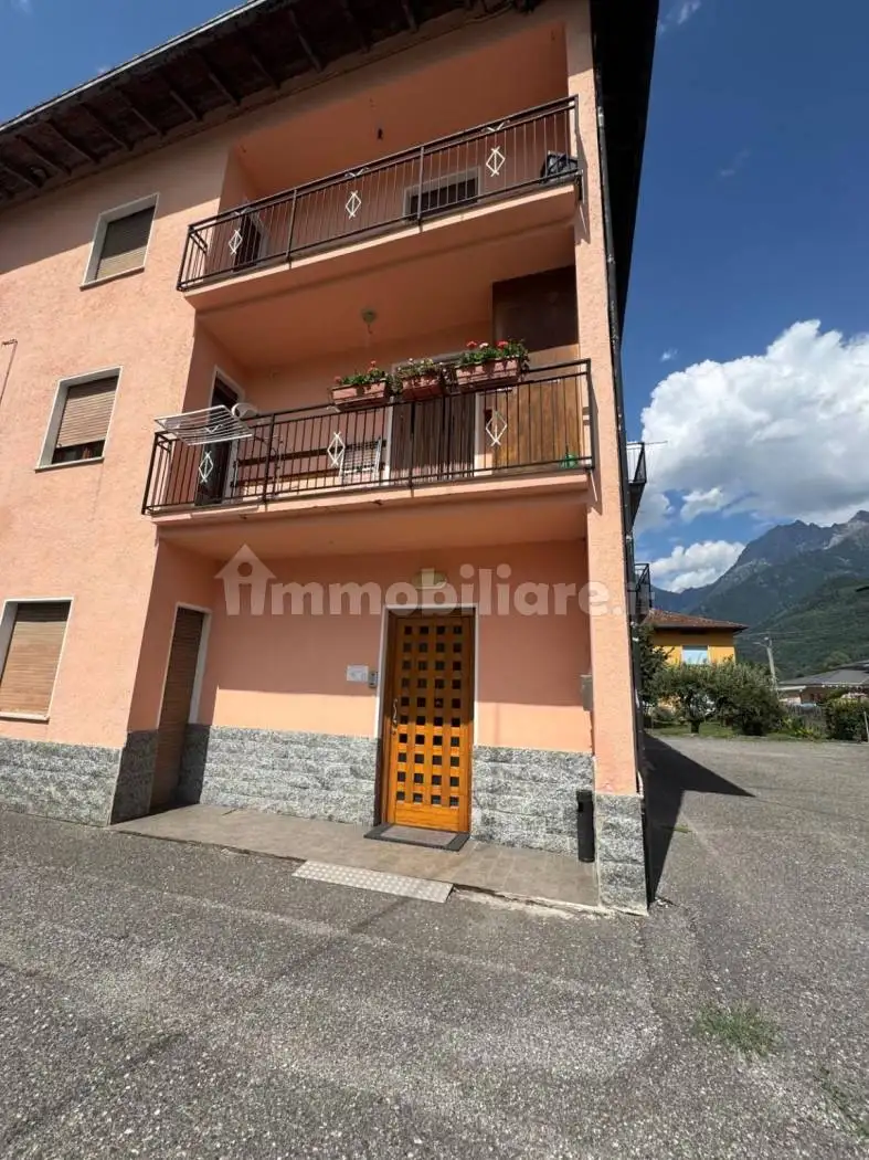 Appartamento in vendita a Malonno