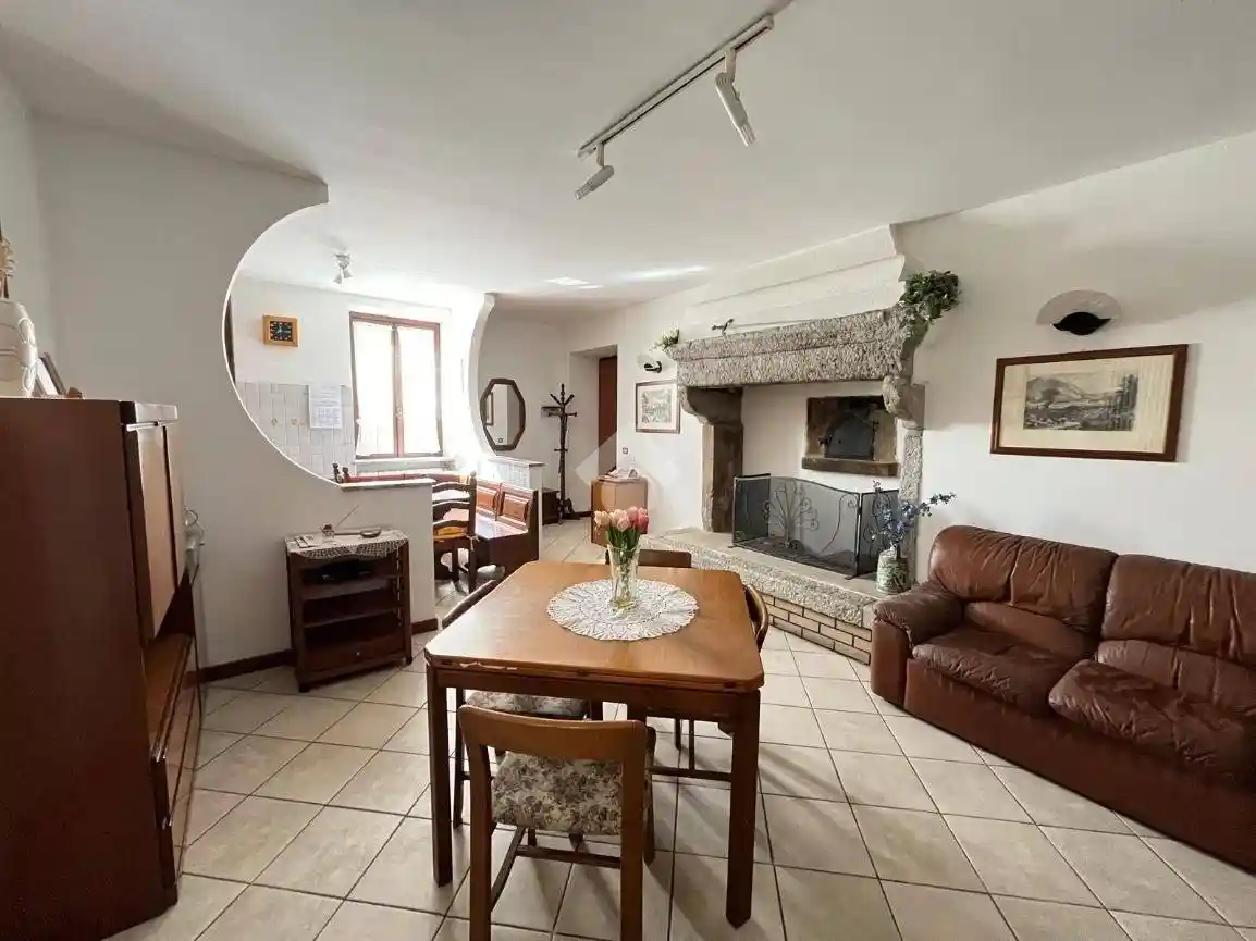 Terratetto plurifamiliare via San Sebastiano, Sant'Ambrogio, Varese - foto 4