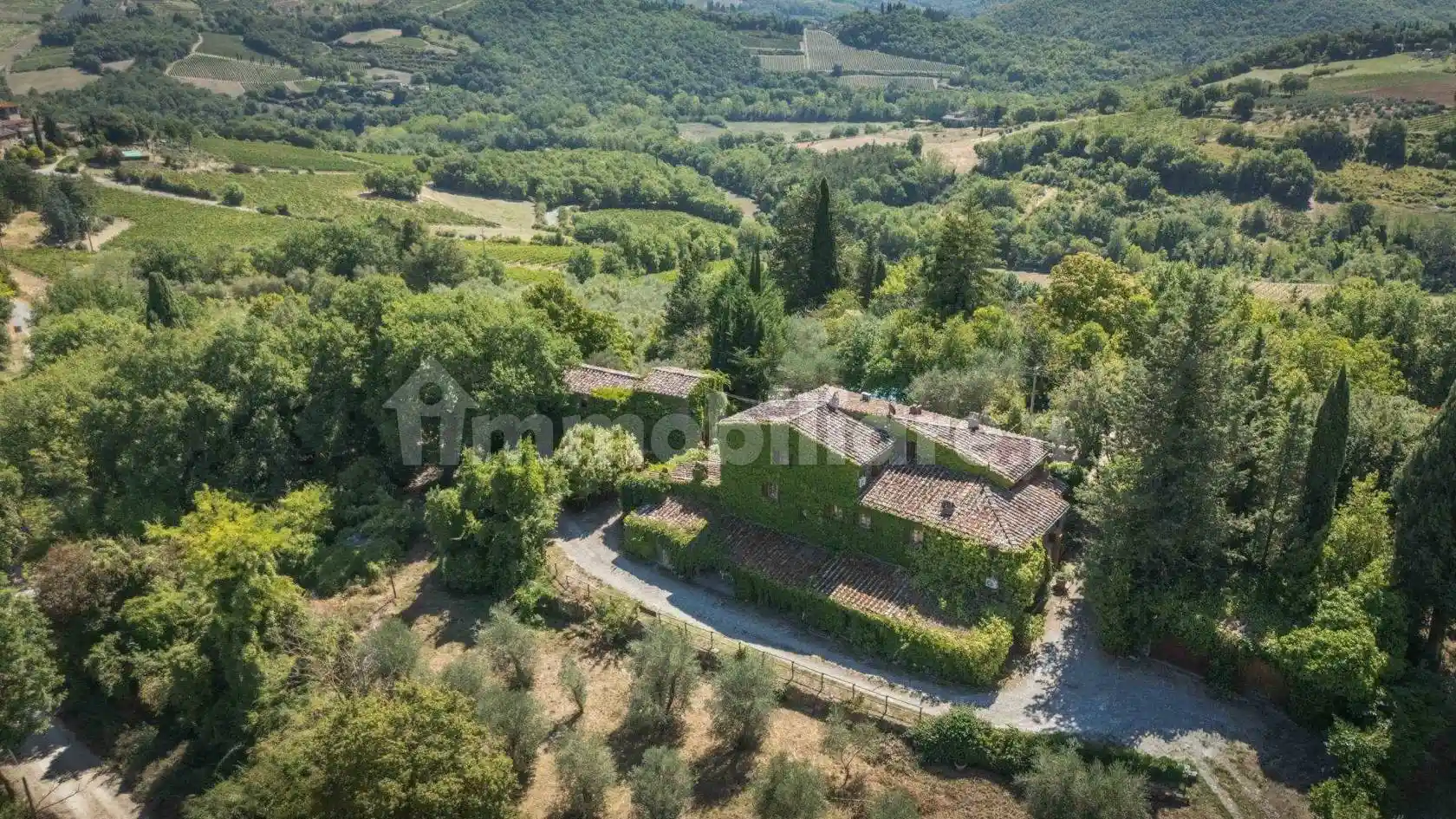 Rustico - Casale in vendita a Castellina in Chianti