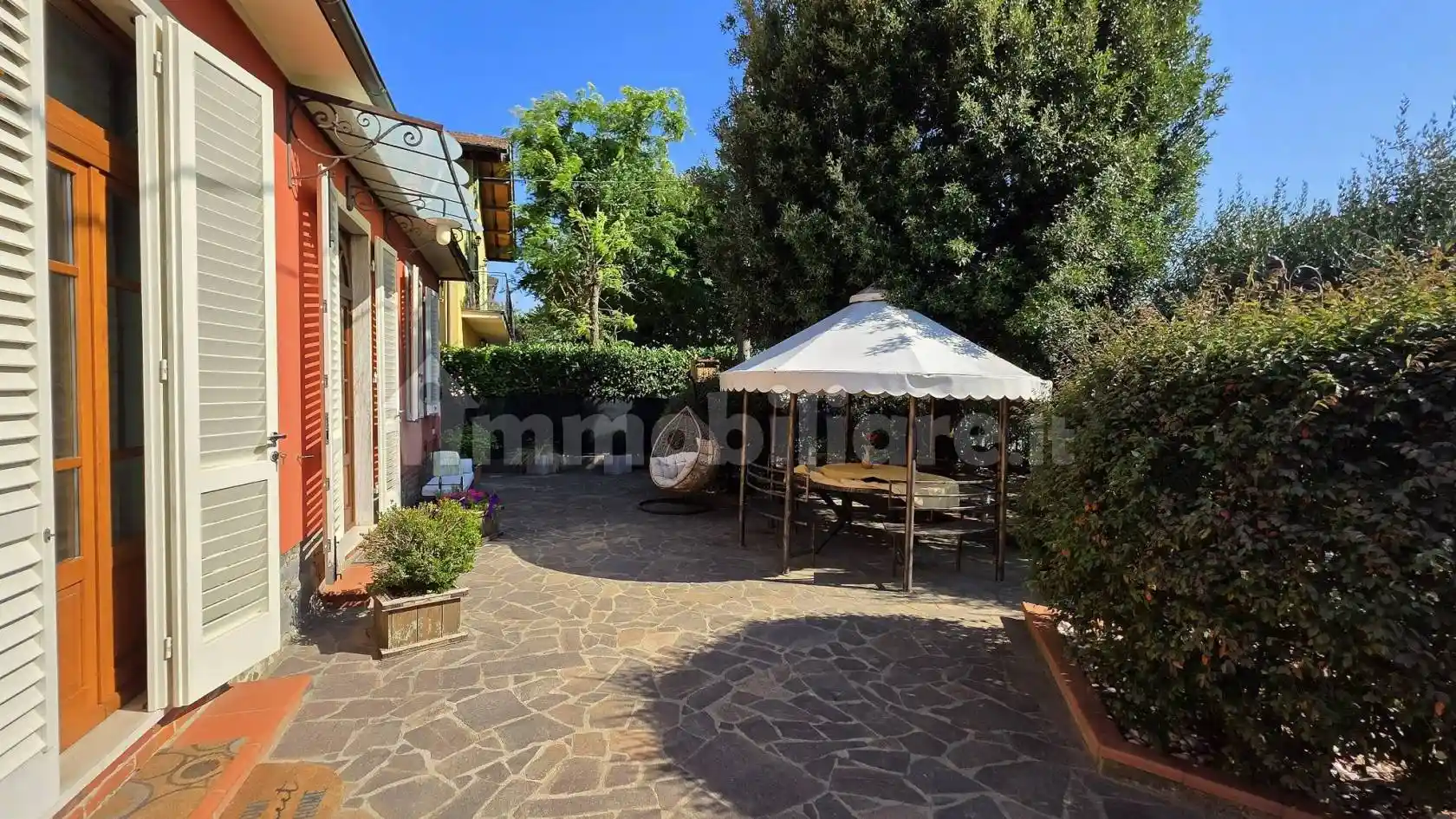 Villa in vendita a Pescia