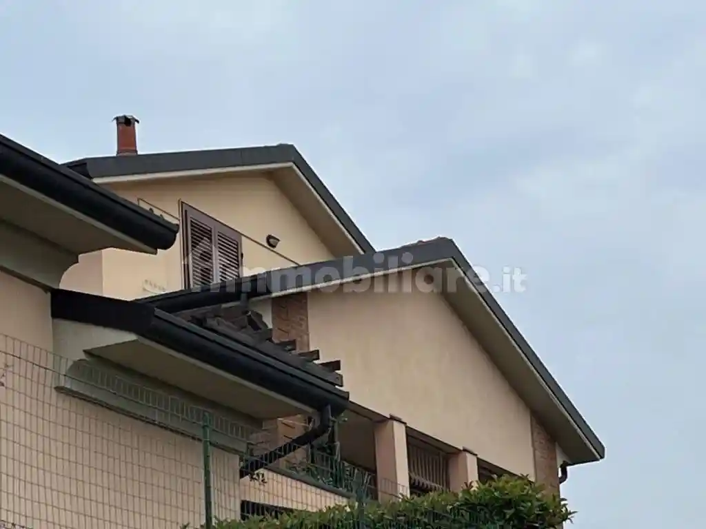 Trilocale via alle Brughiere, Piazza Caduti, Sotto il Monte Giovanni XXIII - foto 3