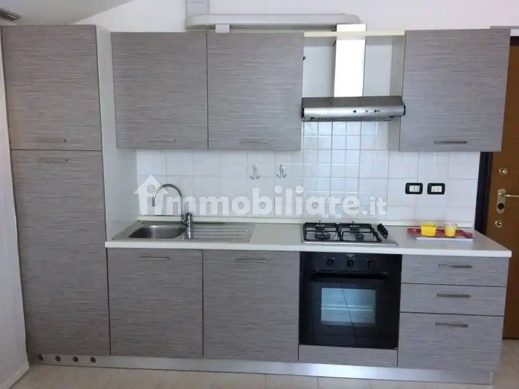 Trilocale via alle Brughiere, Piazza Caduti, Sotto il Monte Giovanni XXIII - foto 4