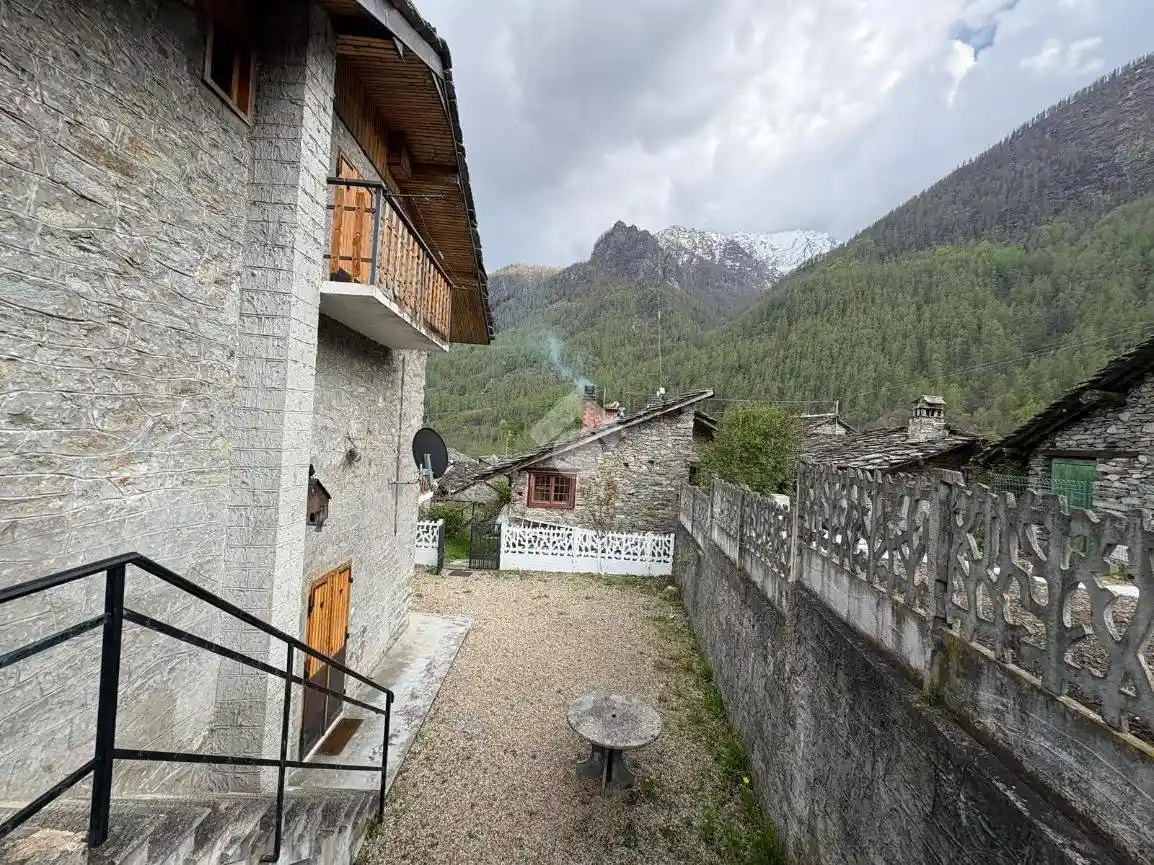 Casa indipendente - foto 2