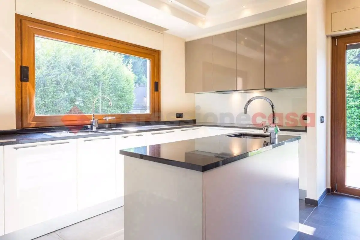 Villa unifamiliare via visconti, Agrate Conturbia - foto 3