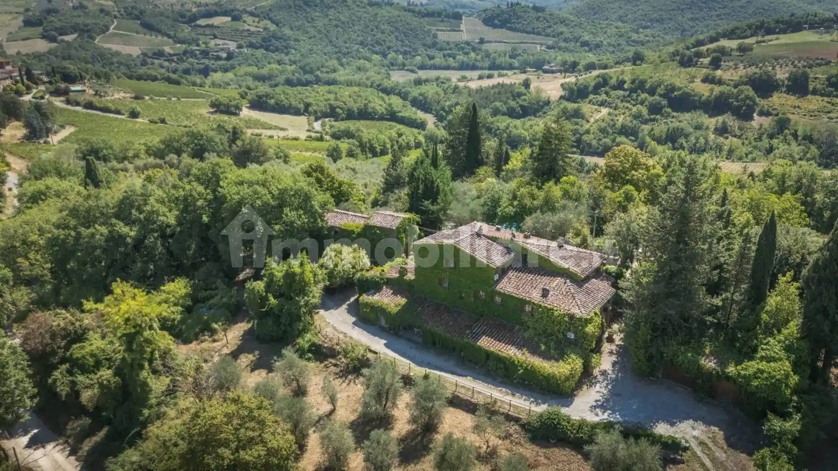 Rustico - Casale in vendita a Castellina in Chianti