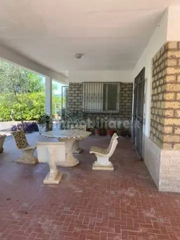 Appartamento in affitto a Cervaro