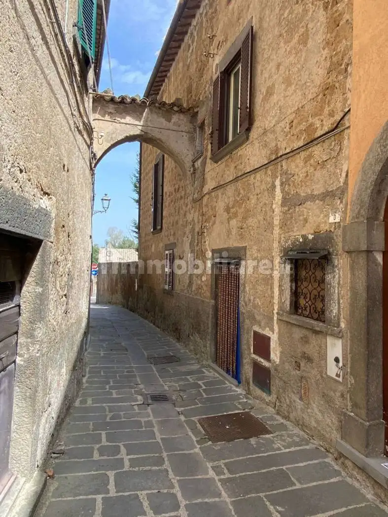 Appartamento in vendita a Bagnoregio