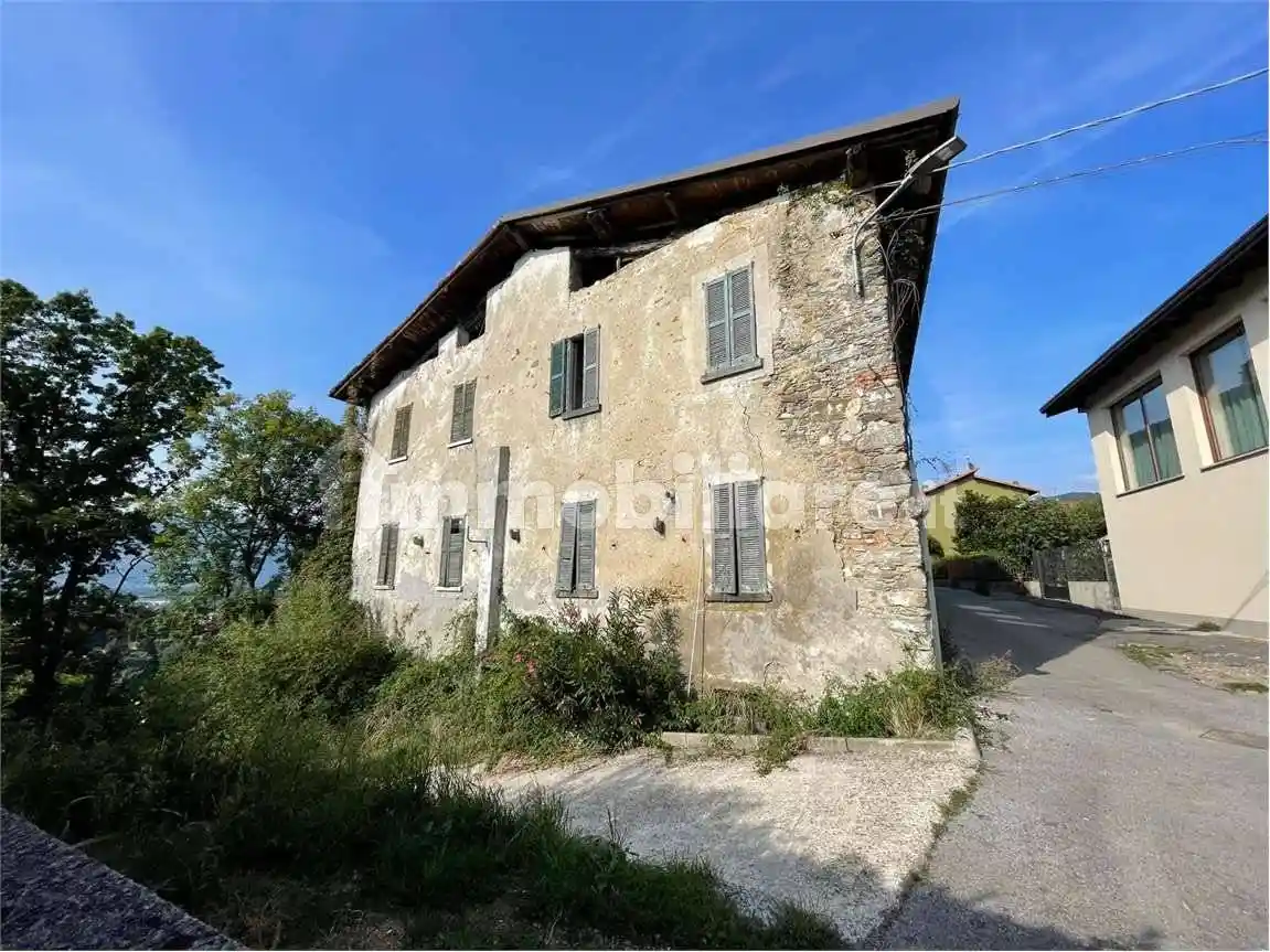 Rustico, da ristrutturare, 268 m², Brianzola, Castello di Brianza - foto 3