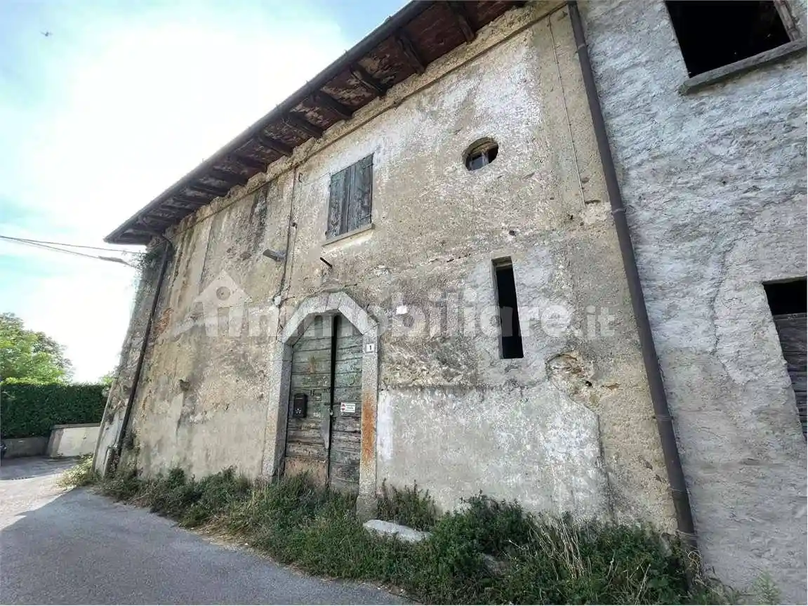 Rustico, da ristrutturare, 268 m², Brianzola, Castello di Brianza - foto 5