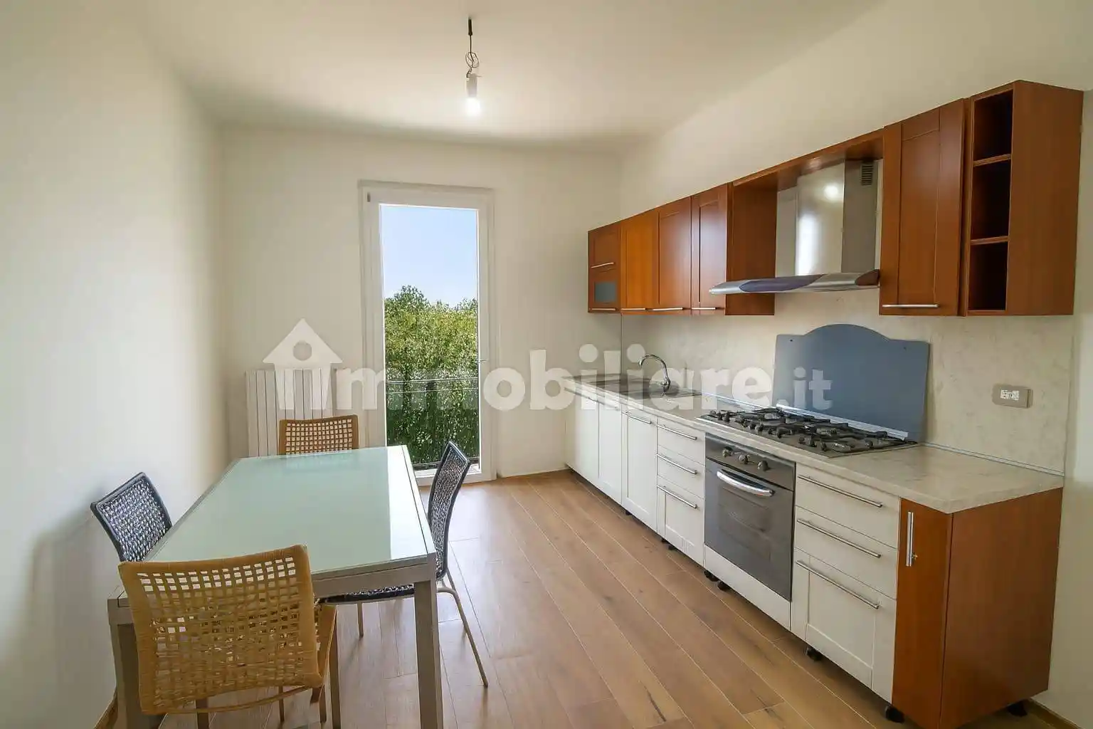 Appartamento in vendita a Cupramontana