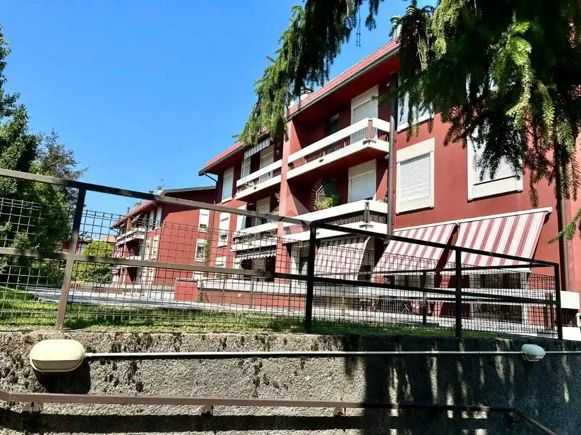 Trilocale via Giuseppe Mazzini 13, Sant'Antonio, Cantù - foto 5