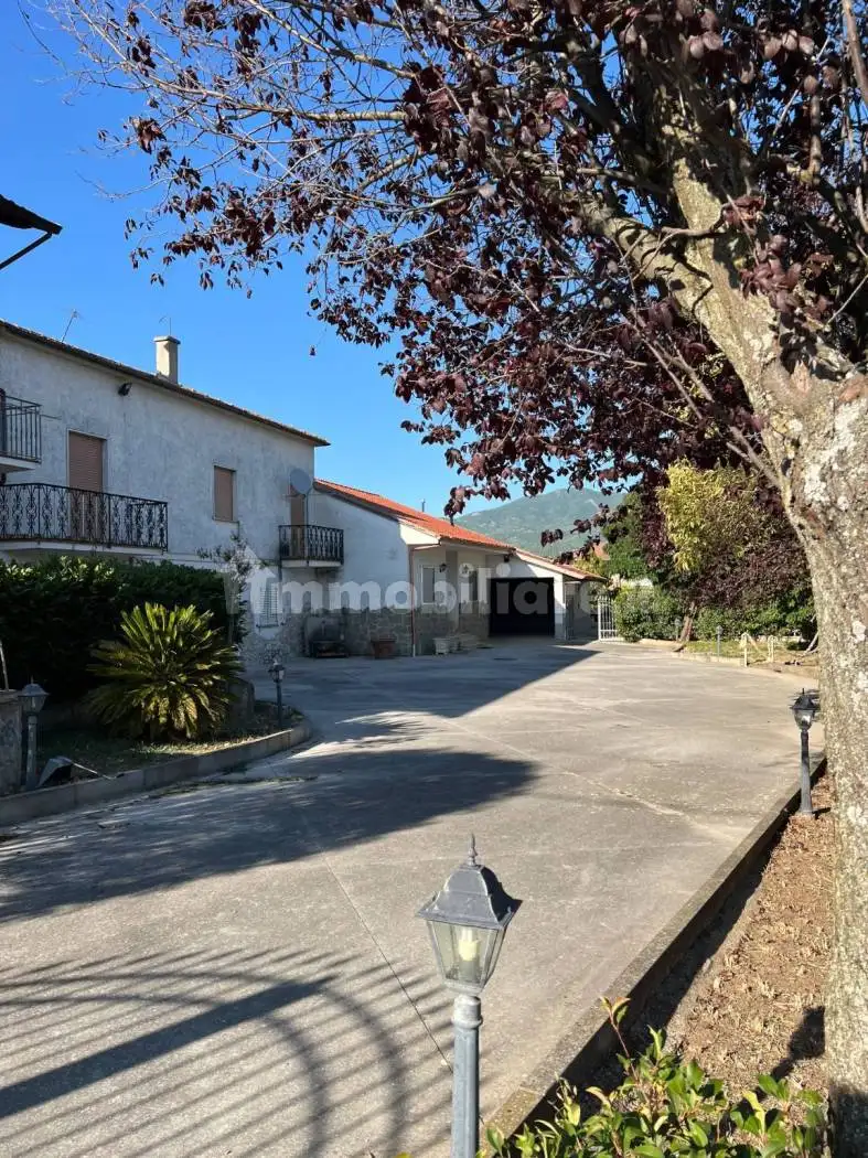 Villa in vendita a Teggiano