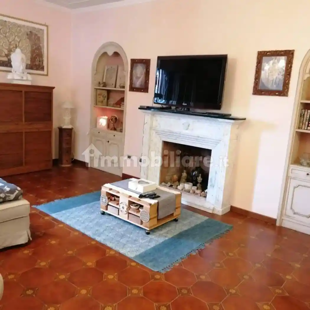 Villa in vendita a Viareggio