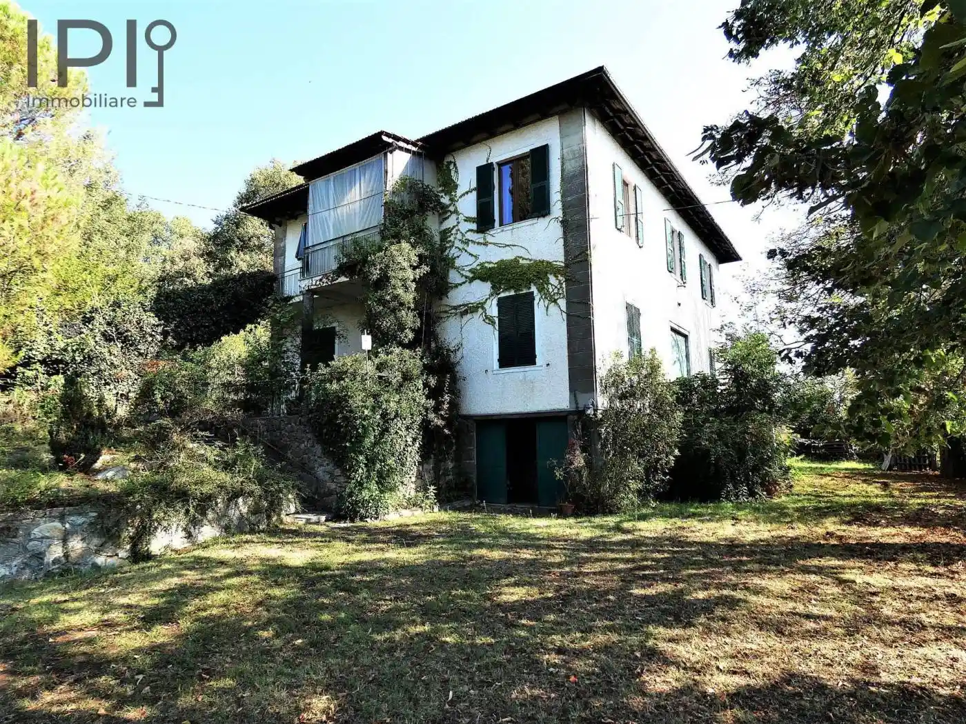 Villa in vendita a Carcare