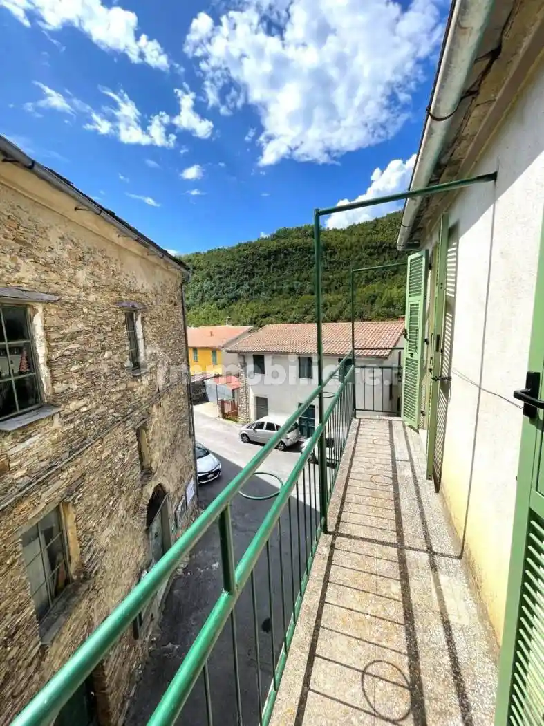 Rustico piazza Vittorio Emanuele, Centro, Borghetto d'Arroscia - foto 2