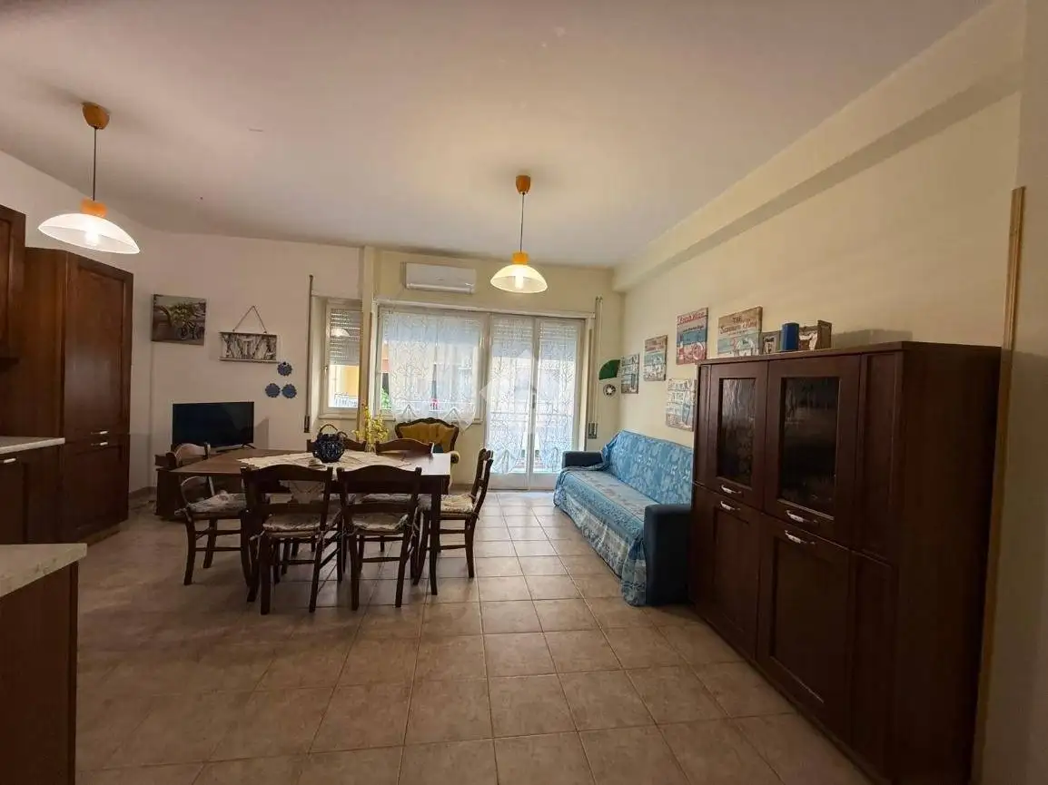 Trilocale viale Europa 182, Lungomare Circe, Via Badino, Terracina - foto 3