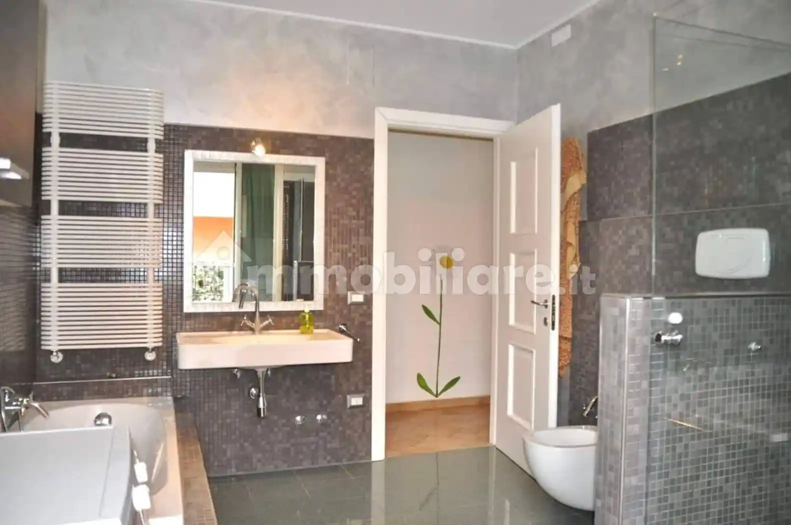 Trilocale viale 22 Maggio, Marina, Città Sant'Angelo - foto 3