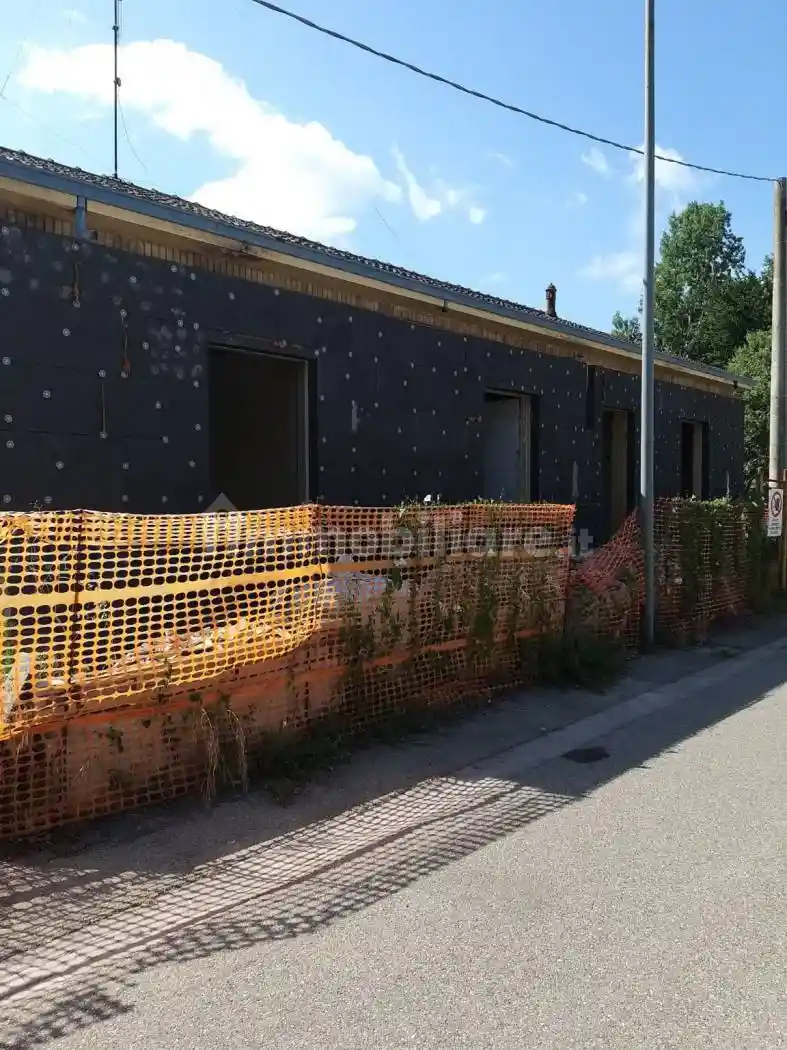 Villa unifamiliare, nuova, 205 m², Borgo Montone - San Marco, Ravenna - foto 4