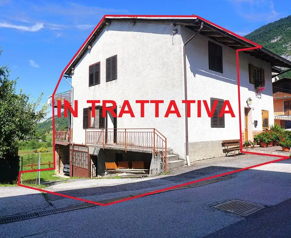 Casa indipendente in vendita a Cavedago