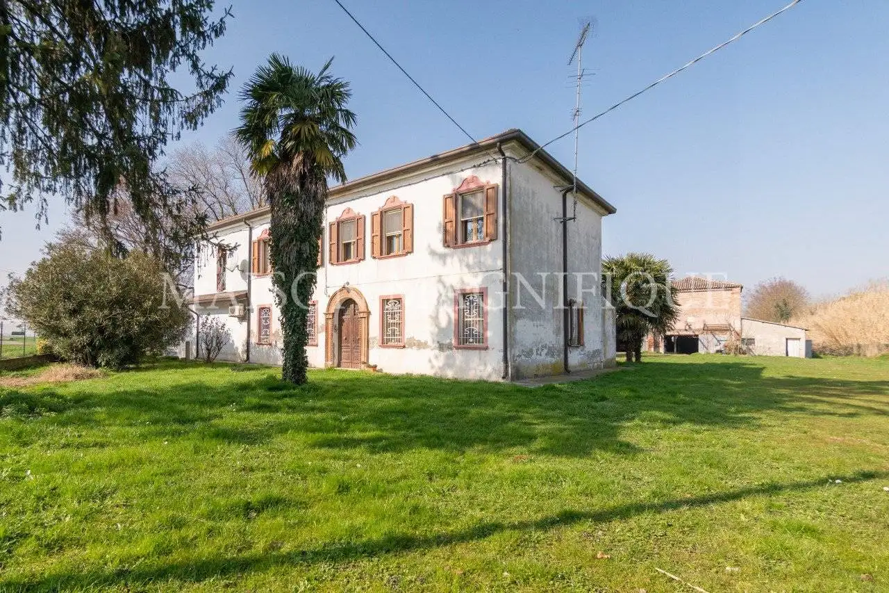 Villa in vendita a Codigoro