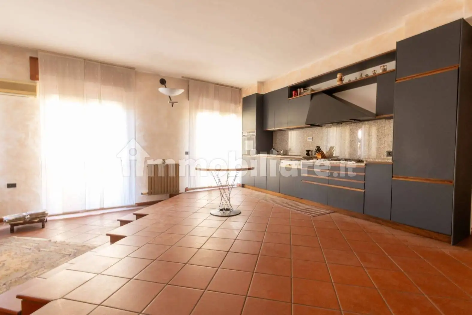 Trilocale via Filippo Turati 14, Burago di Molgora - foto 4