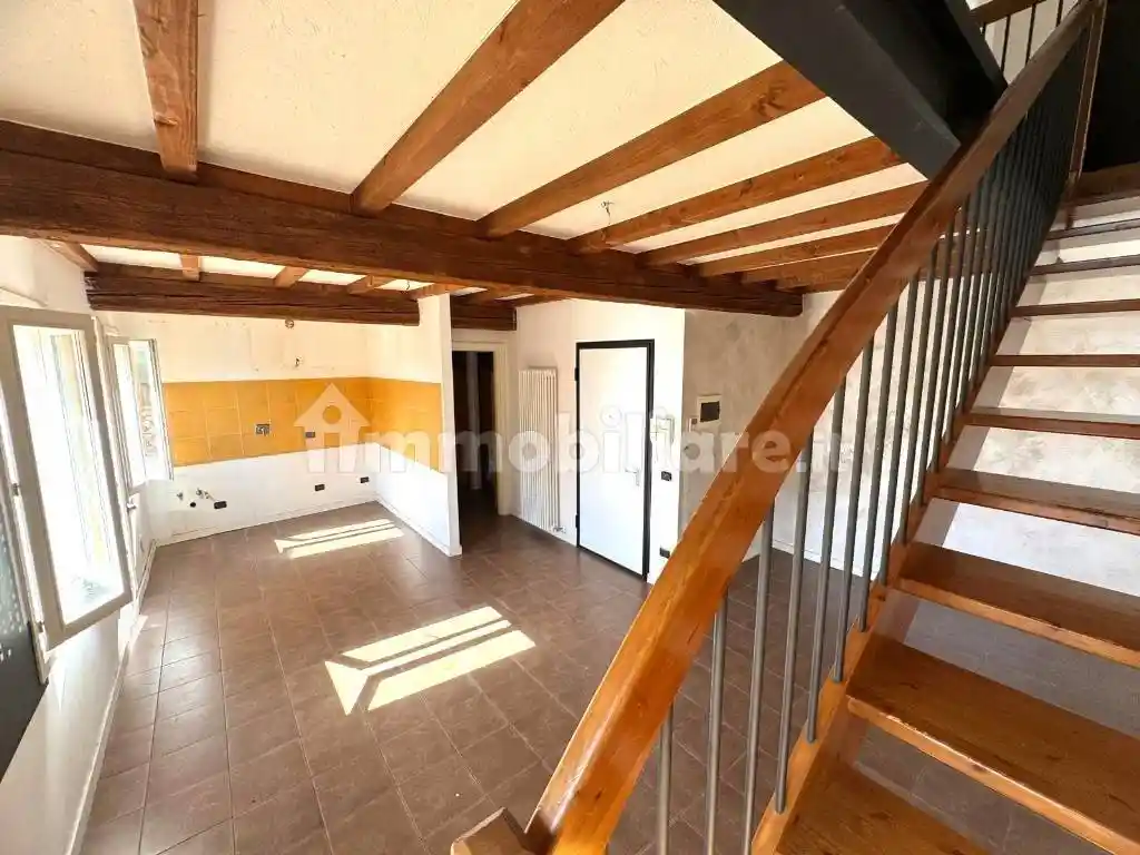 Trilocale buono stato, su più livelli, Massenzatico - Pratofontana, Reggio Emilia - foto 4