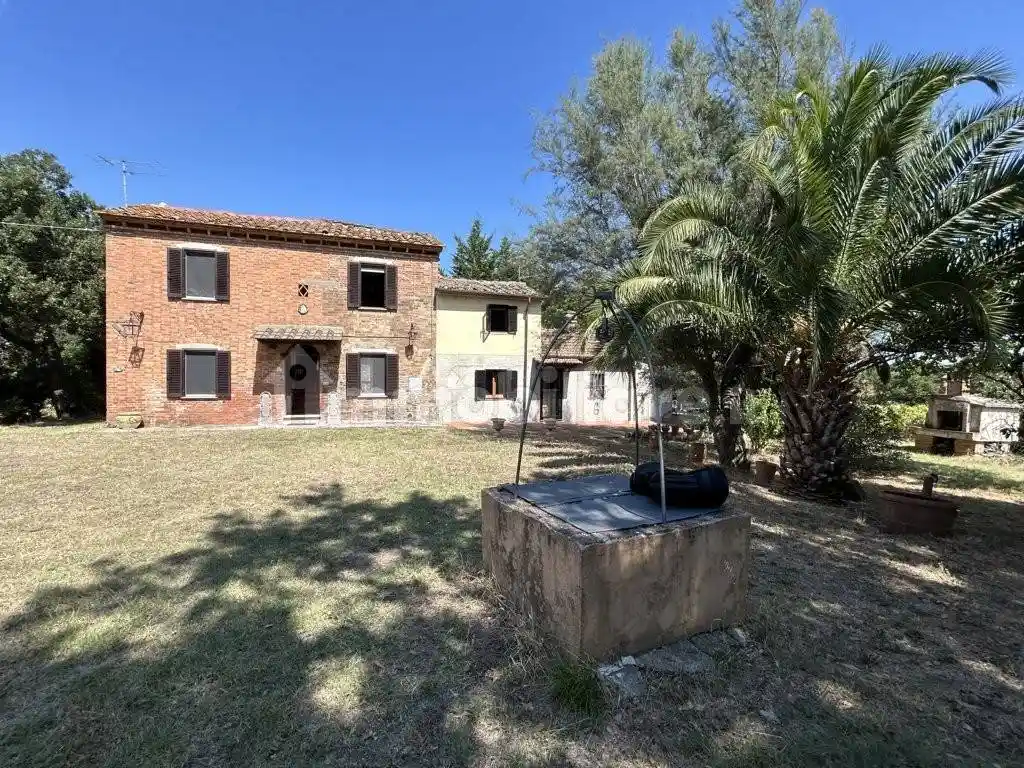 Rustico - Casale in vendita a Cortona