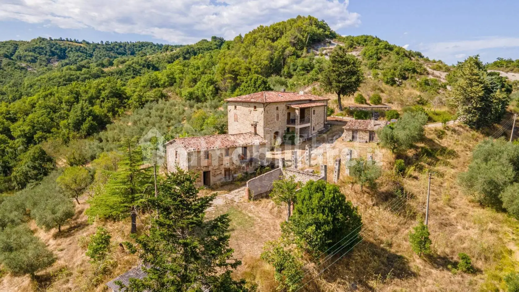 Casa indipendente in vendita a Montone